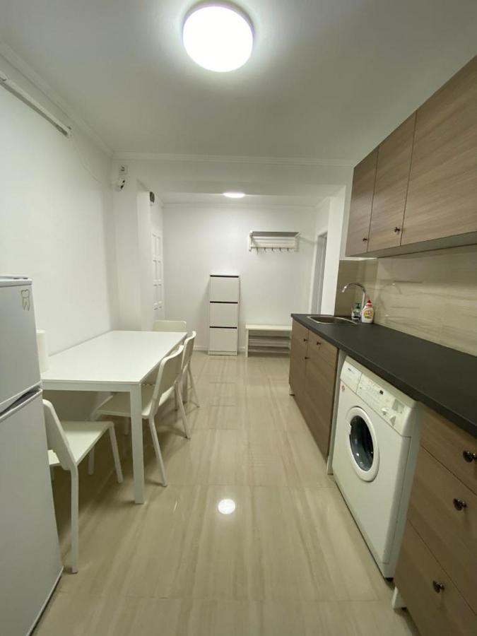 Апартаменти Apartament Луґож Екстер'єр фото