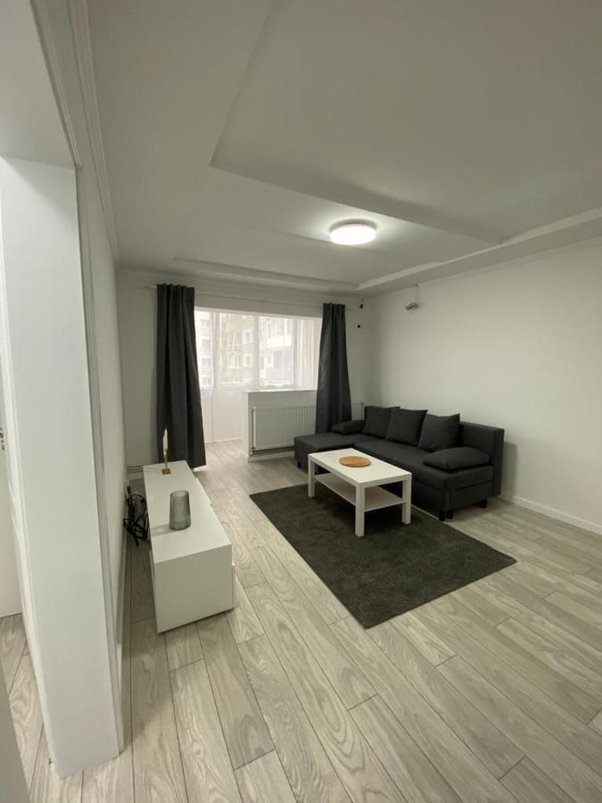 Апартаменти Apartament Луґож Екстер'єр фото